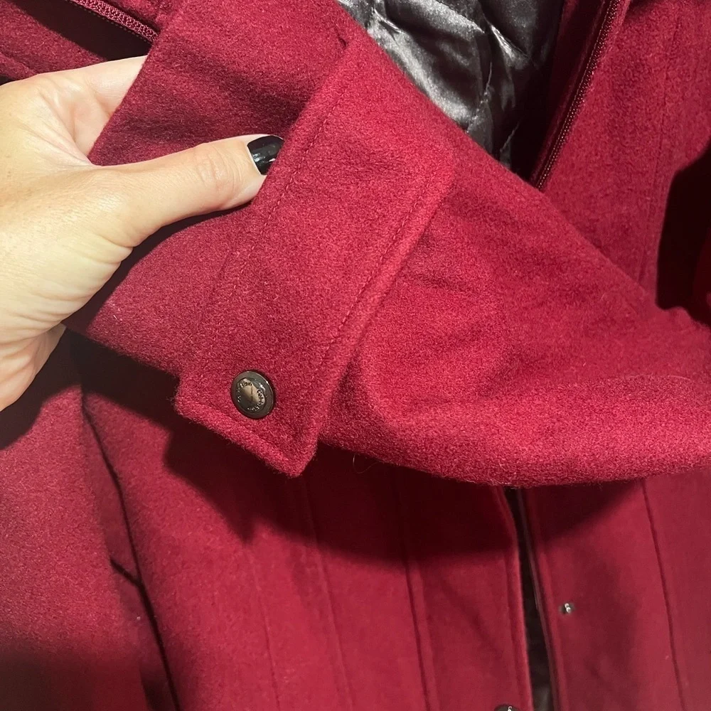 Cranberry red Calvin Klein coat - Picture 8 of 8